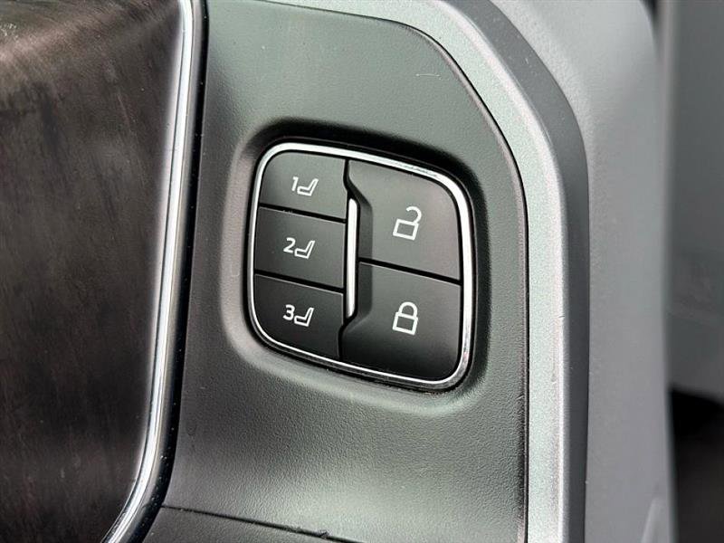 Used 2022 Ford F150 Lariat image 16