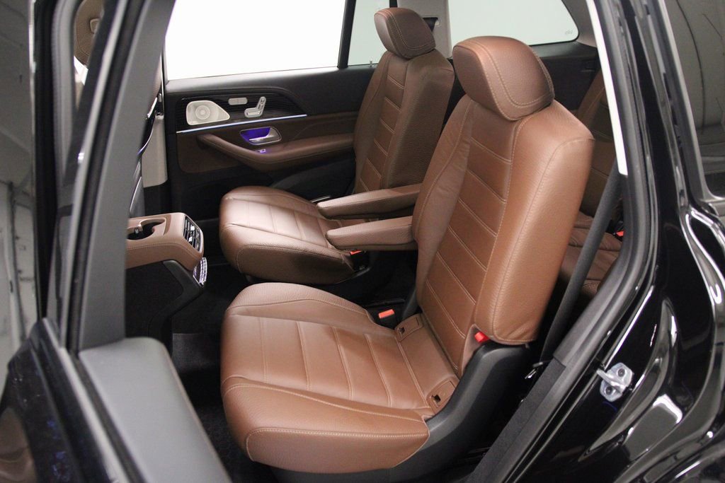 Certified 2024 Mercedes-Benz GLS 580 4MATIC image 20