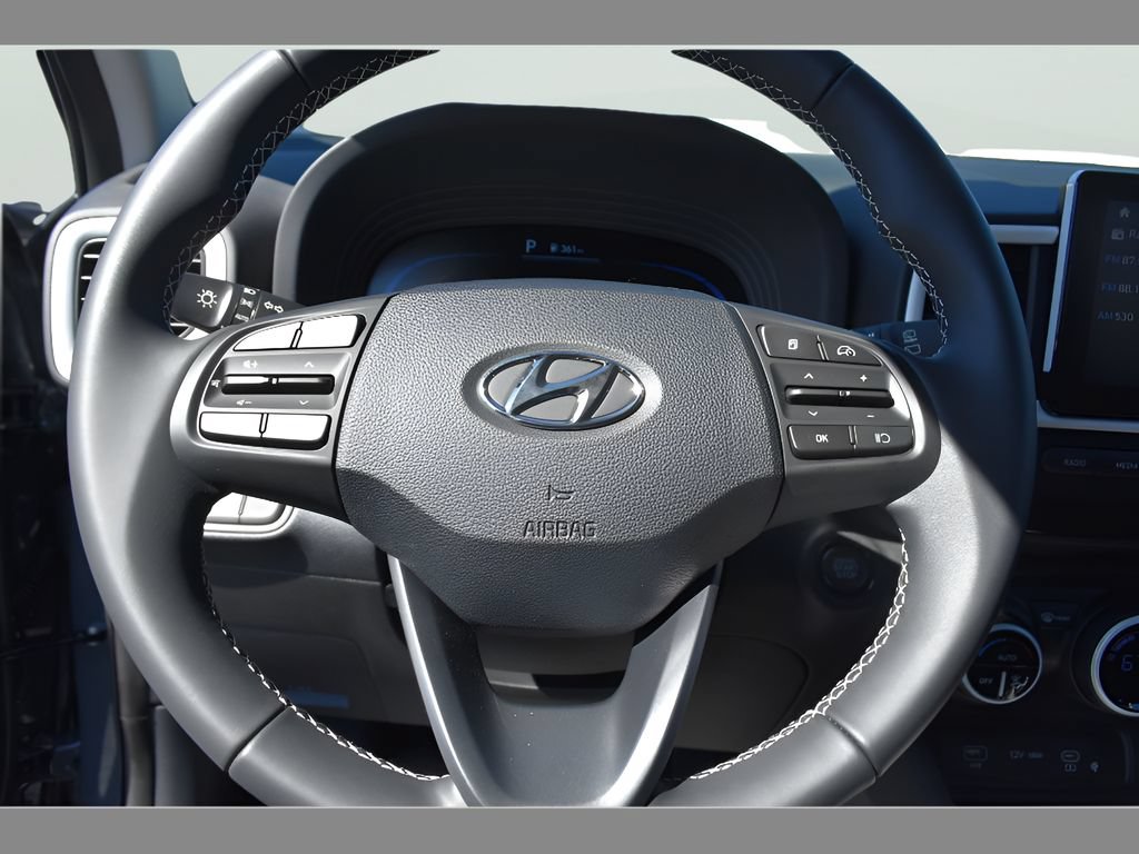New 2026 Hyundai Venue SEL FWD image 18
