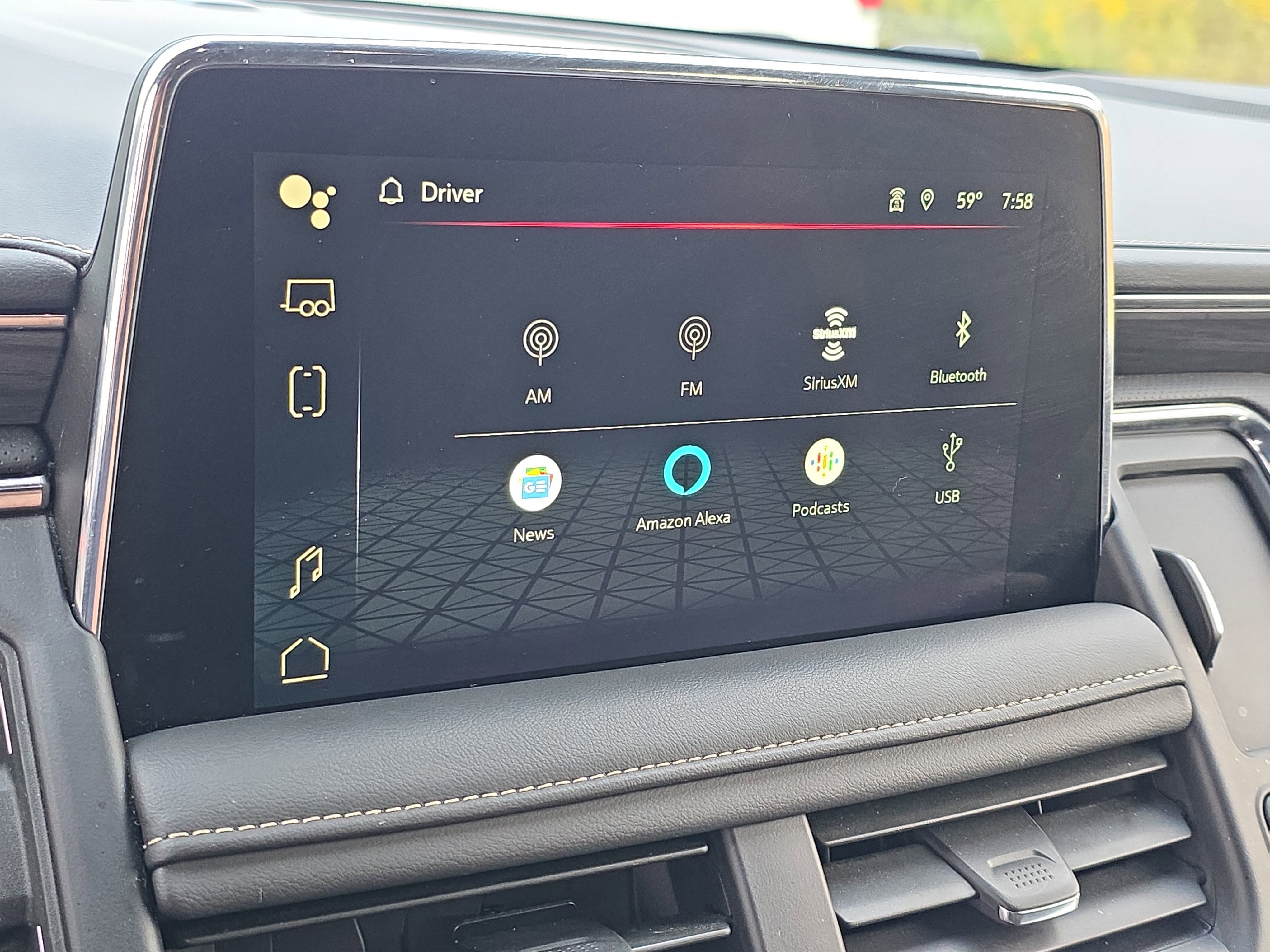 Used 2024 GMC Yukon SLT image 29