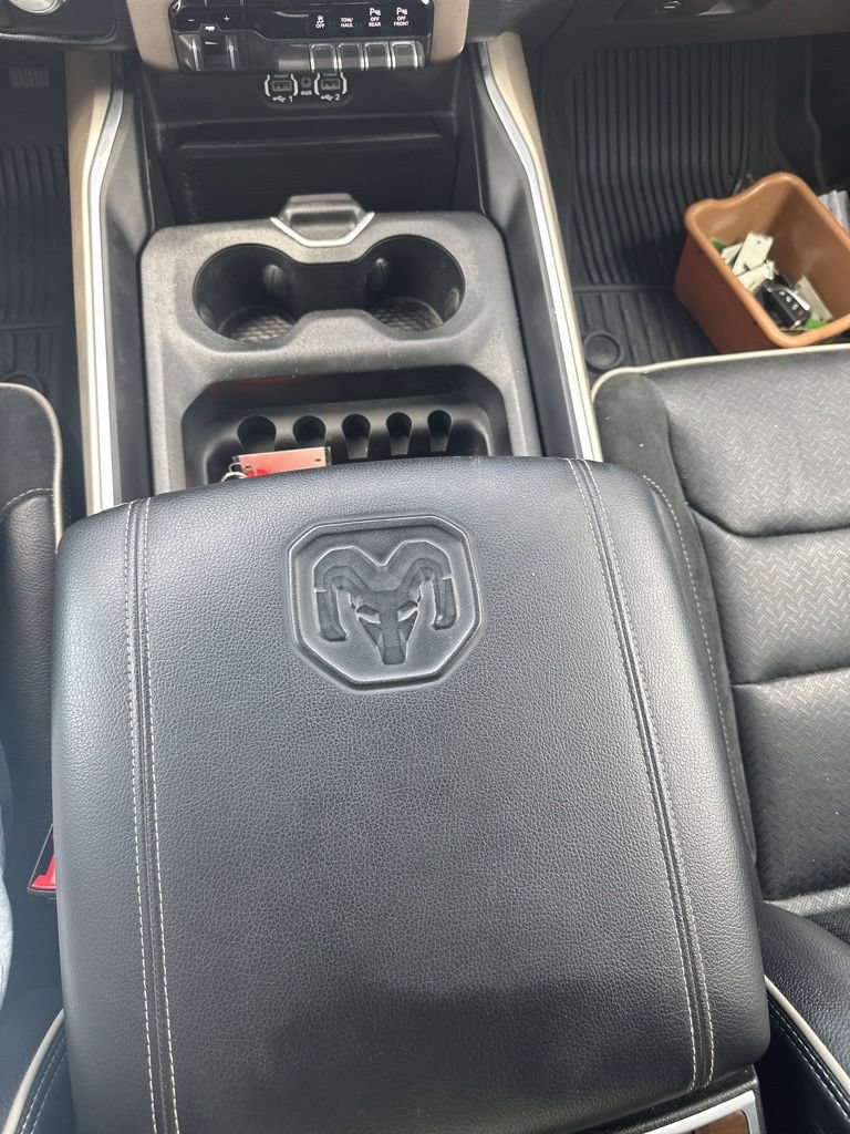 Used 2022 RAM 1500 Laramie AWD/4WD image 25