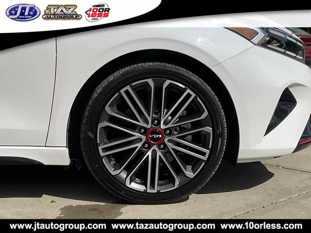 Used 2022 Kia Forte GT FWD image 9