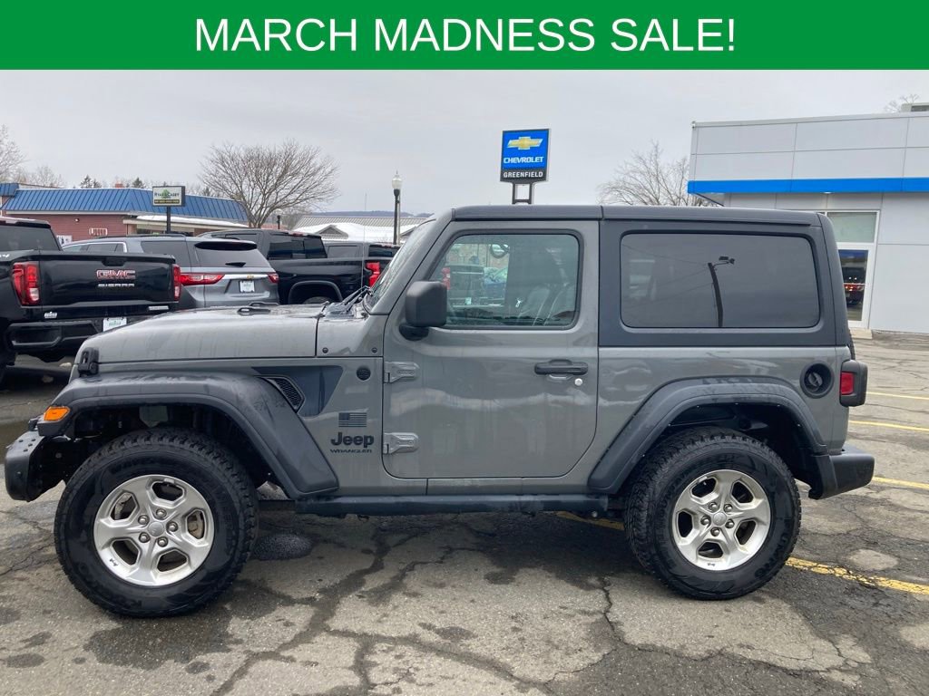 Used 2021 Jeep Wrangler Sport image 4