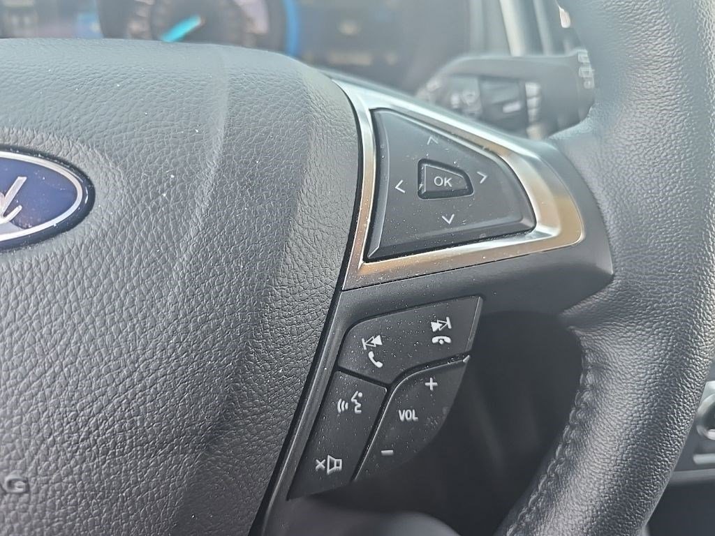 Used 2024 Ford Edge SEL image 15