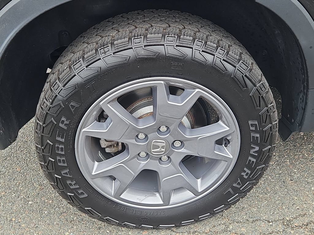 Certified 2025 Honda Passport TrailSport image 9