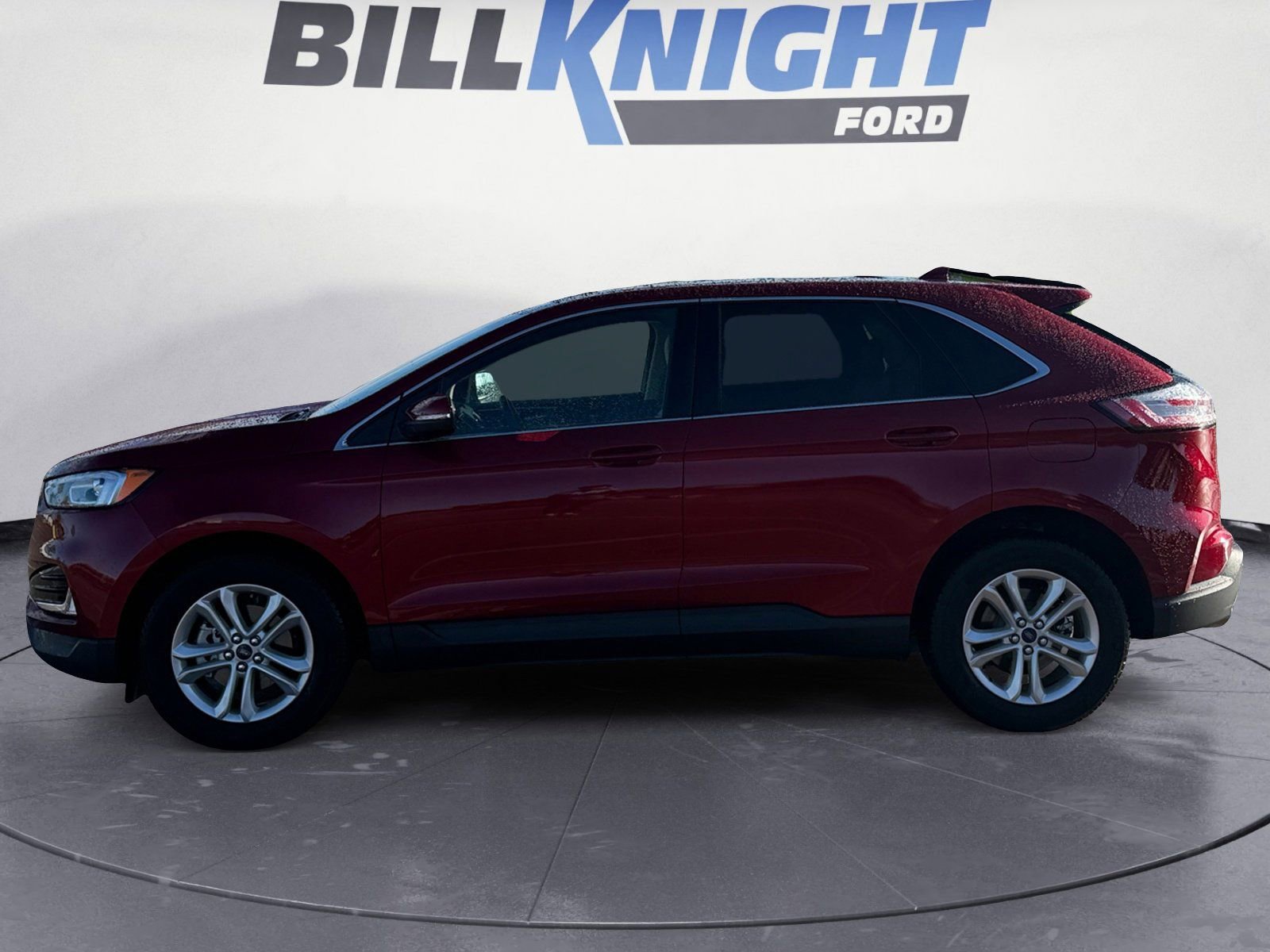 Used 2019 Ford Edge SEL w/ Equipment Group 201A image 2