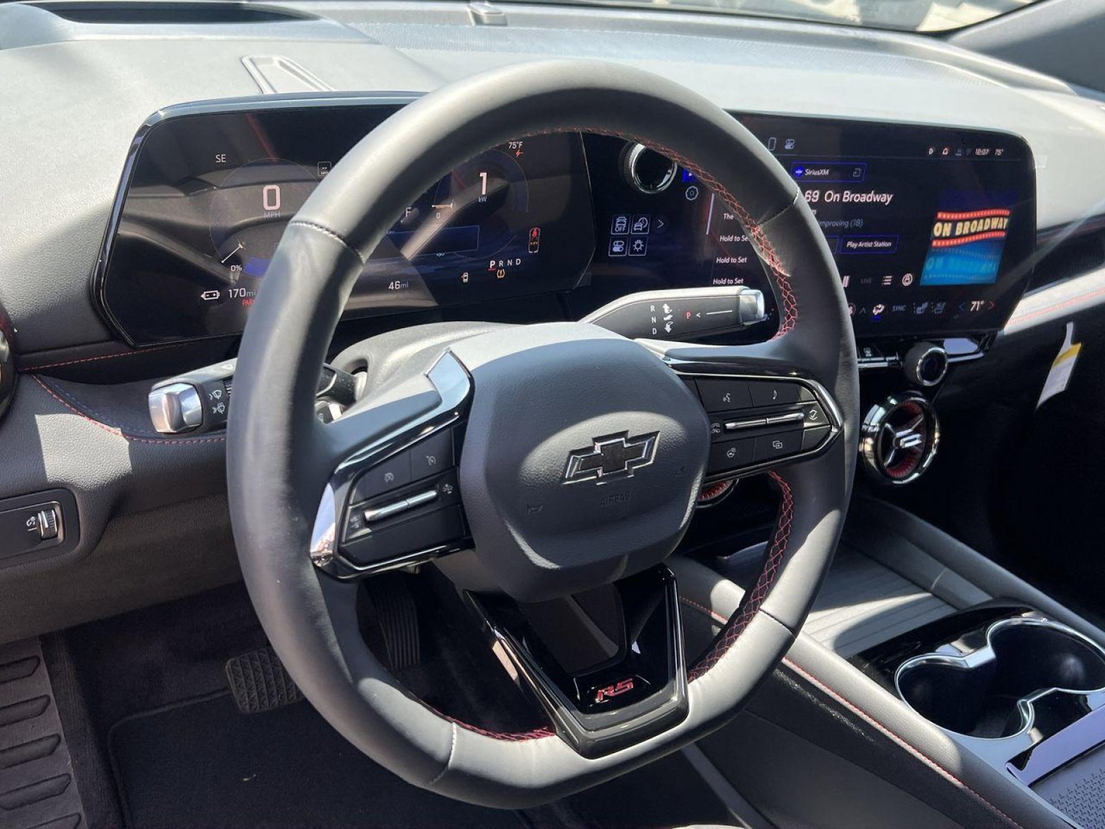 New 2025 Chevrolet Blazer EV RS image 11