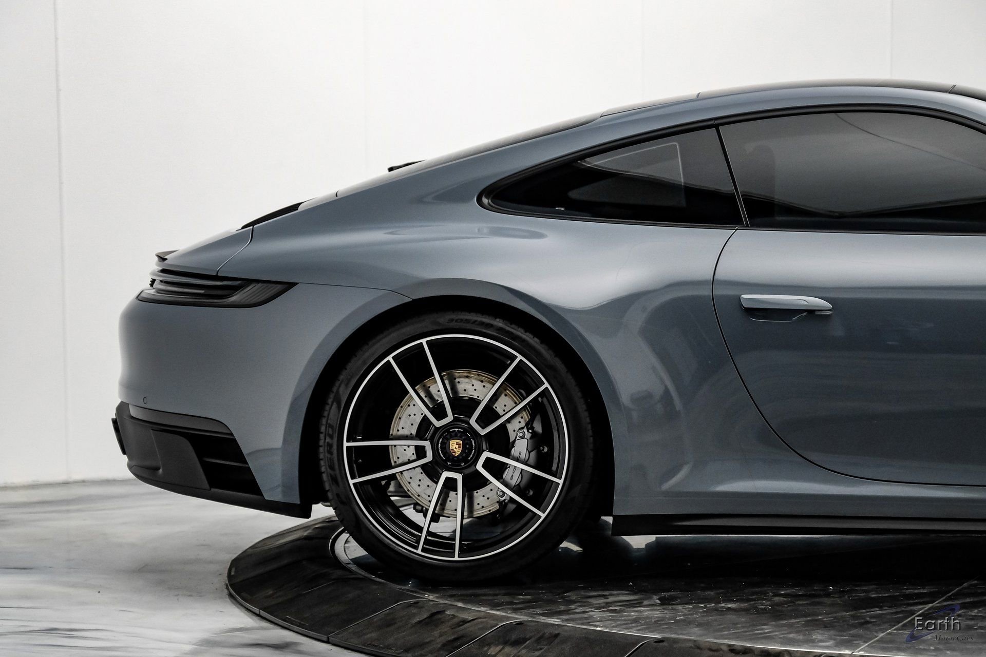 Used 2024 Porsche 911 Carrera GTS RWD image 19