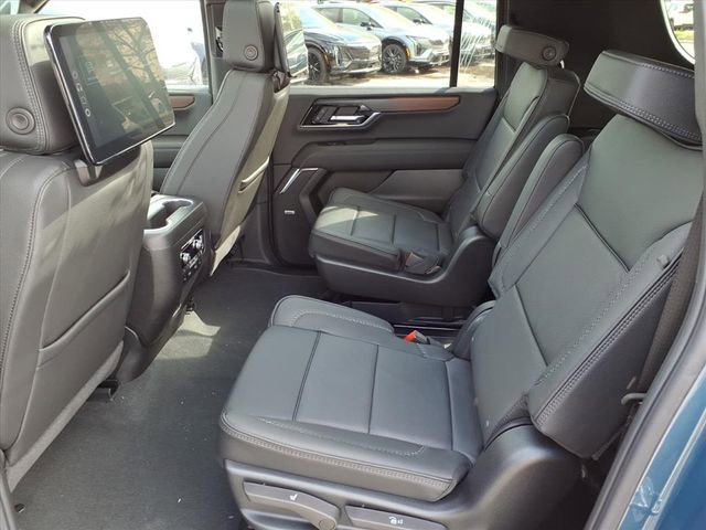 New 2026 GMC Yukon XL Denali w/ Advanced Technology Package AWD/4WD image 7