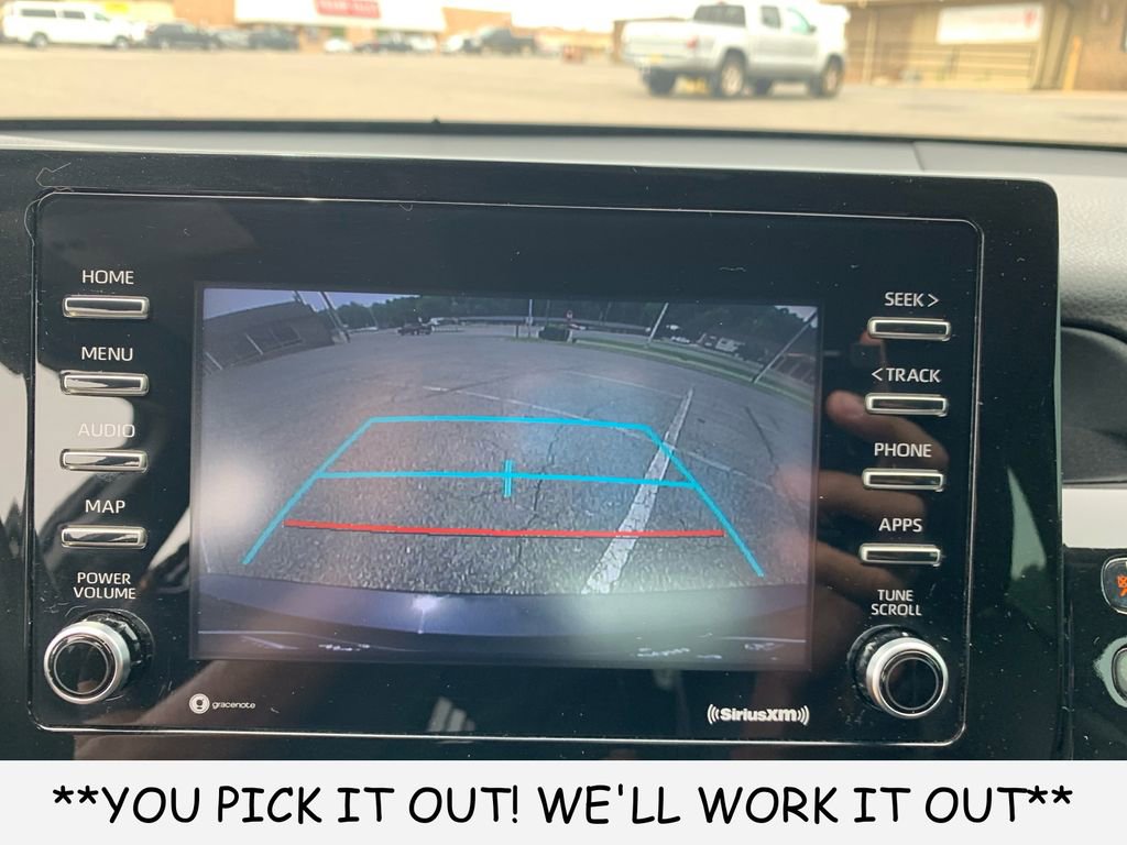 Used 2021 Toyota Camry SE FWD image 19