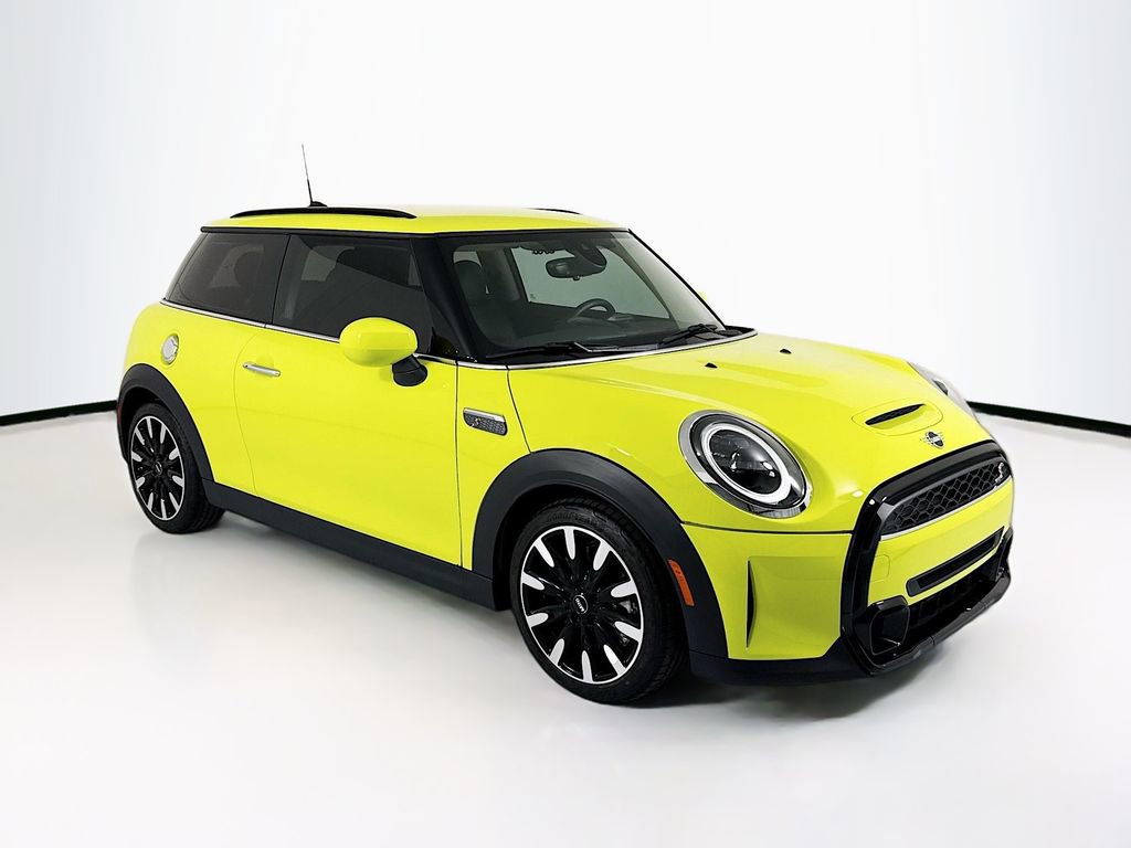 Certified 2024 MINI Cooper S w/ Signature Upholstery Package FWD image 3