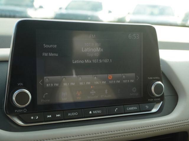 Used 2023 Nissan Rogue SV w/ SV Premium B Package FWD image 24