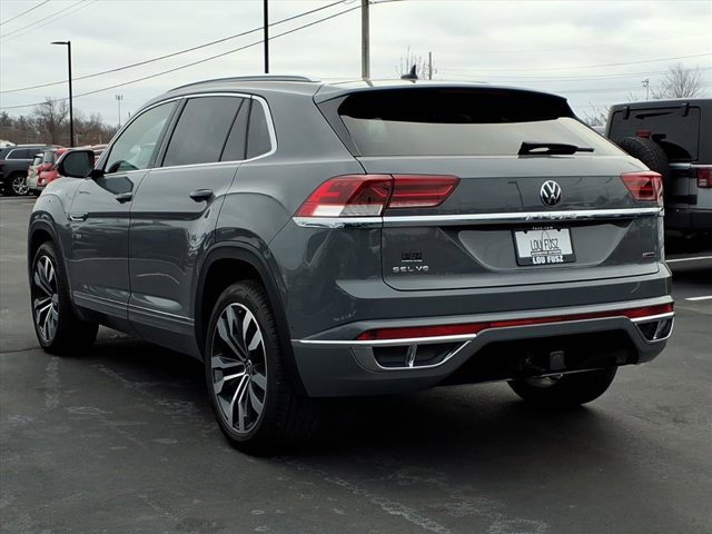 Used 2022 Volkswagen Atlas Cross Sport SEL Premium R-Line image 5