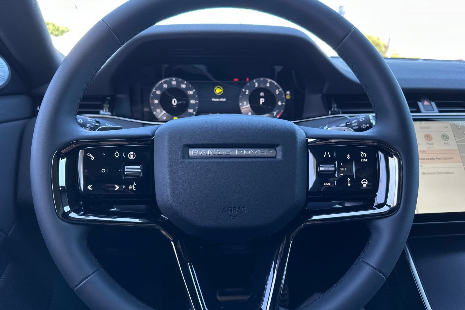 New 2026 Land Rover Range Rover Evoque Dynamic SE AWD/4WD image 24