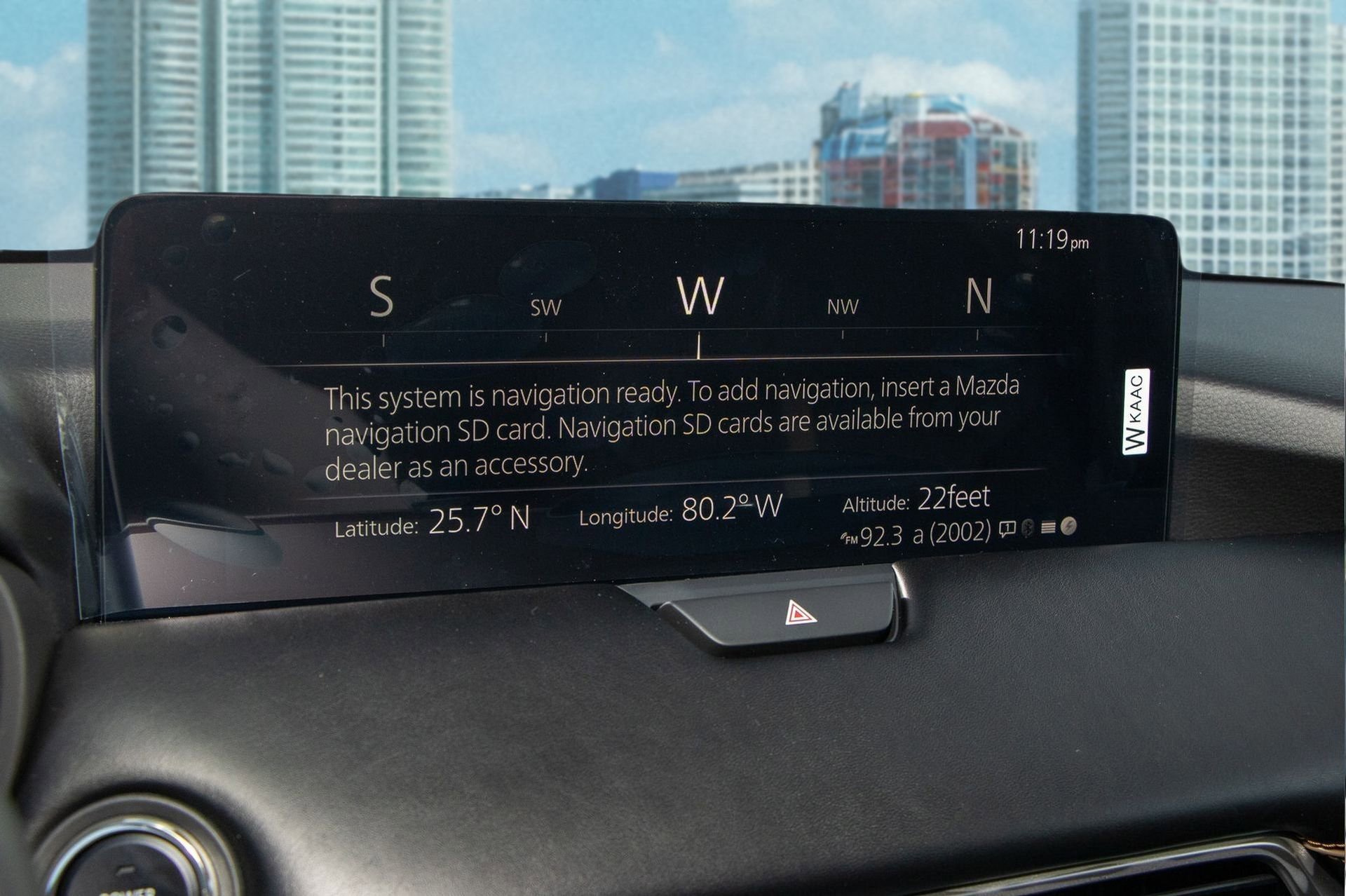 New 2025 MAZDA CX-70 Plug-In Hybrid w/ Premium Plus image 36