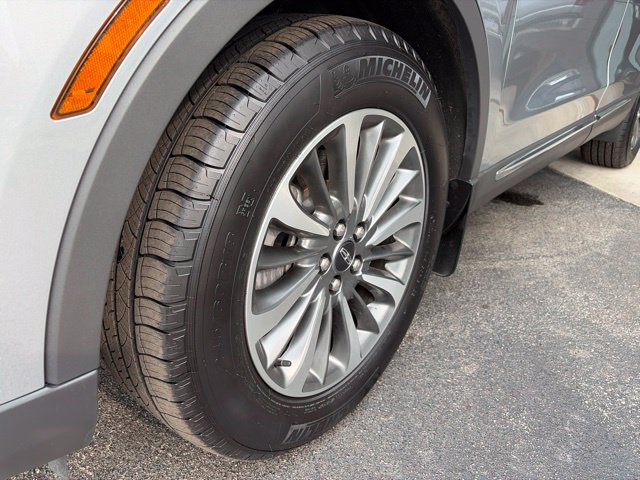 Used 2021 Lincoln Nautilus AWD w/ Equipment Group 101A image 6