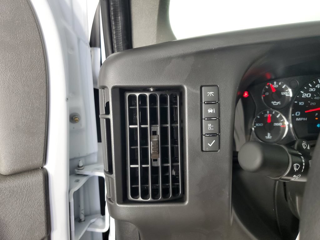 New 2026 Chevrolet Express 2500 w/ Driver Convenience Package RWD image 29