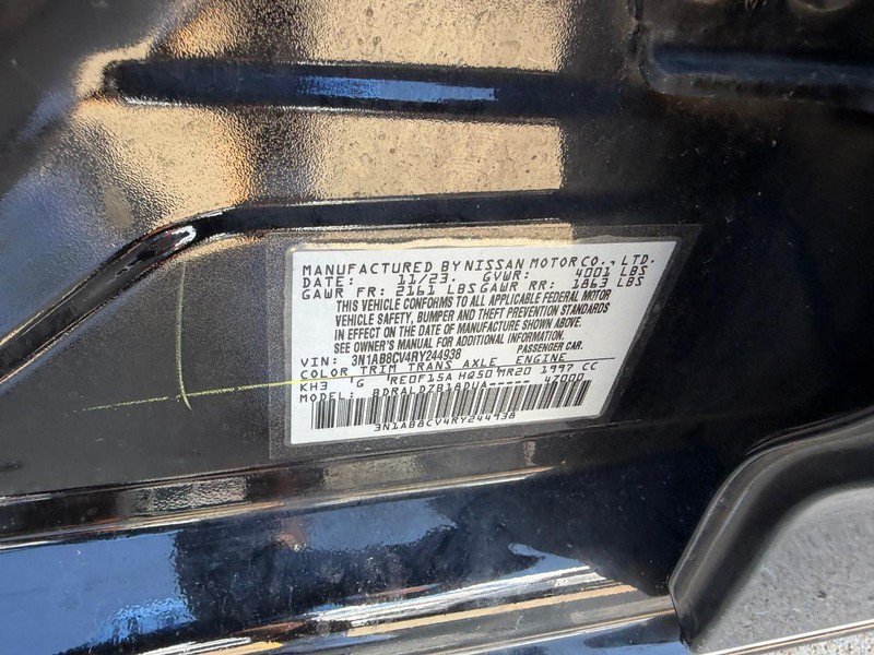 Used 2024 Nissan Sentra SV FWD image 21
