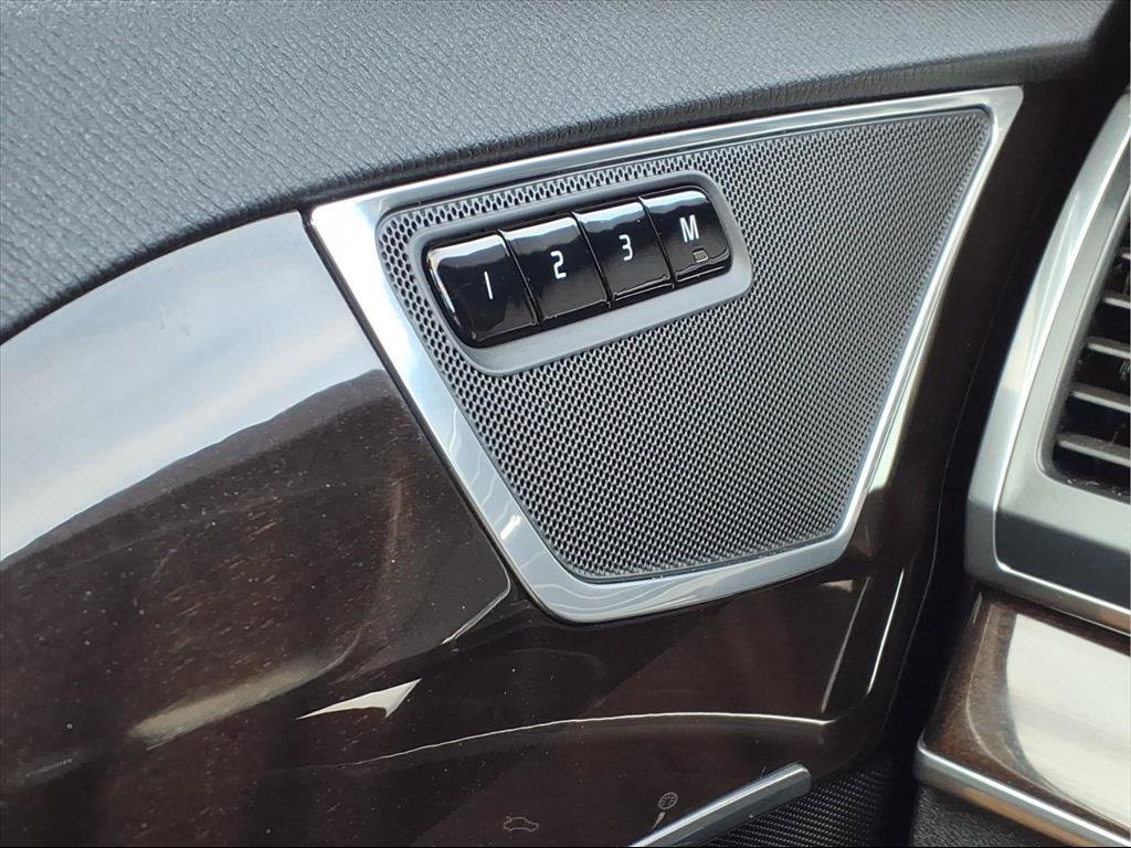 Used 2019 Volvo XC90 T6 Momentum w/ Advanced Package image 22