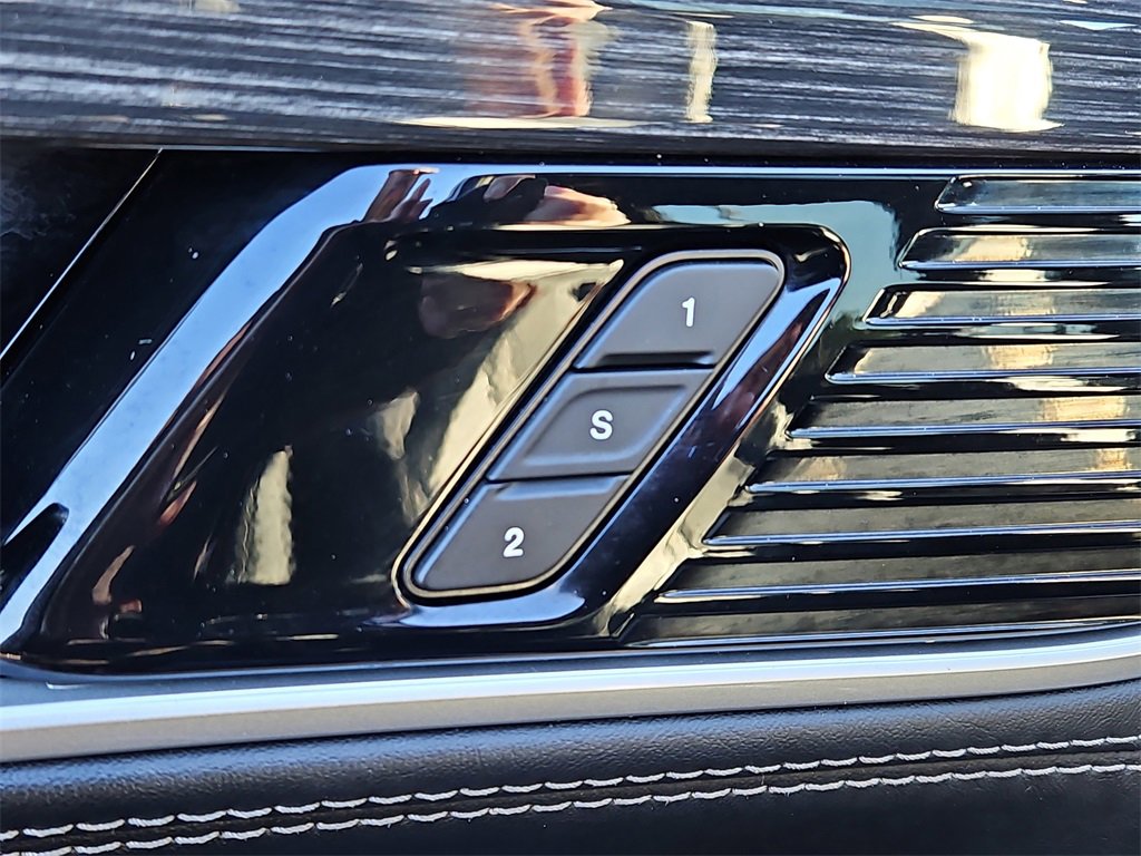 Used 2022 Jeep Wagoneer Series II w/ Premium Group I image 21