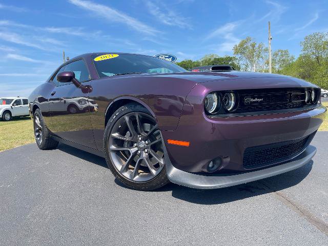 Used 2021 Dodge Challenger R/T Scat Pack w/ Shaker Package RWD image 5