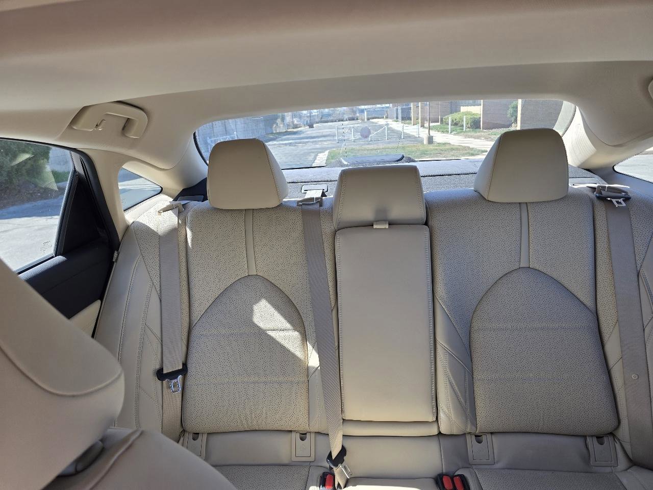 Used 2020 Toyota Avalon Limited w/ Advanced Safety Package FWD image 26