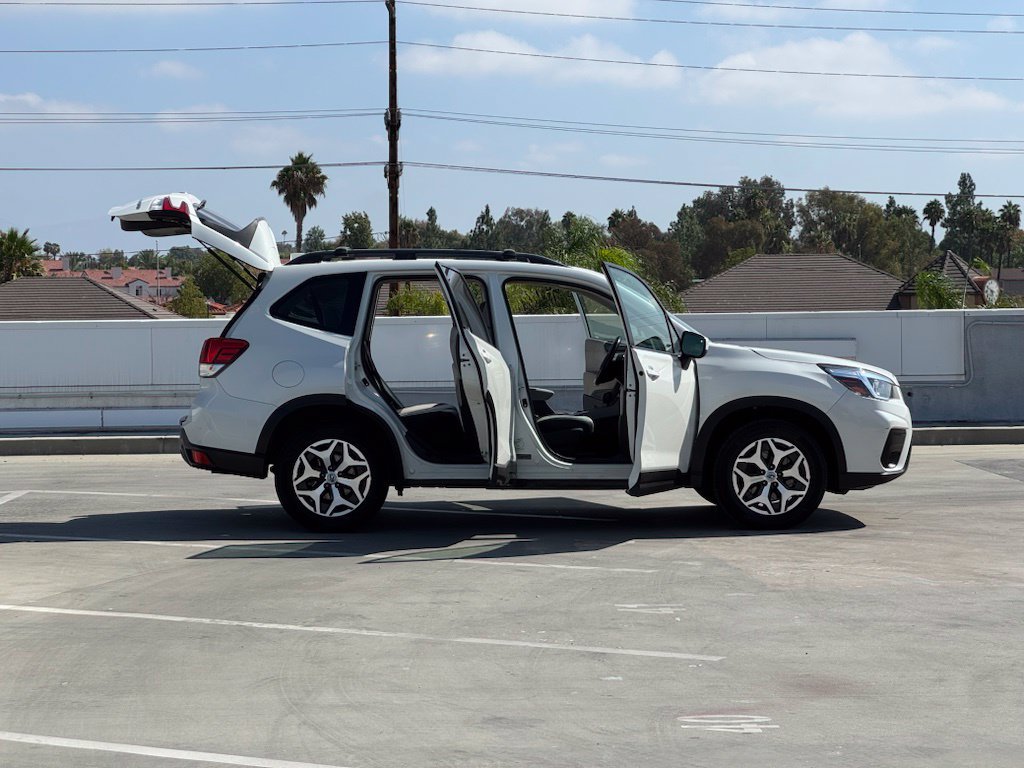 Used 2020 Subaru Forester Premium w/ Popular Package #1 AWD/4WD image 29