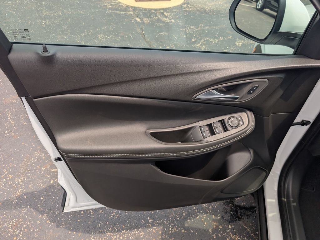 New 2026 Buick Encore GX Preferred FWD image 14