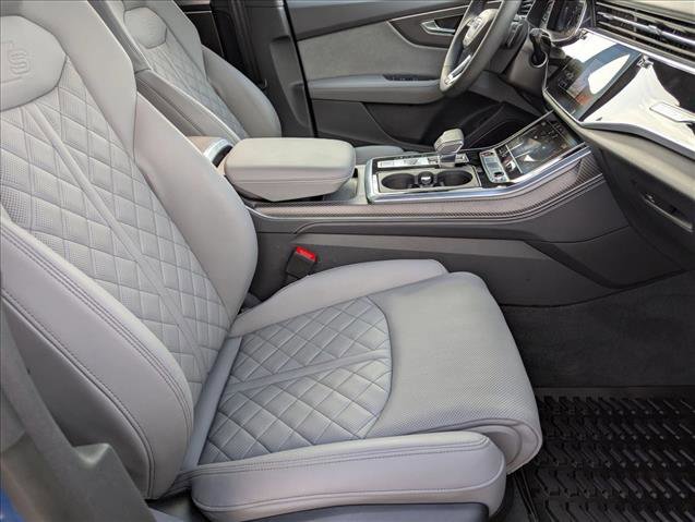 Used 2025 Audi SQ8 Premium Plus image 23