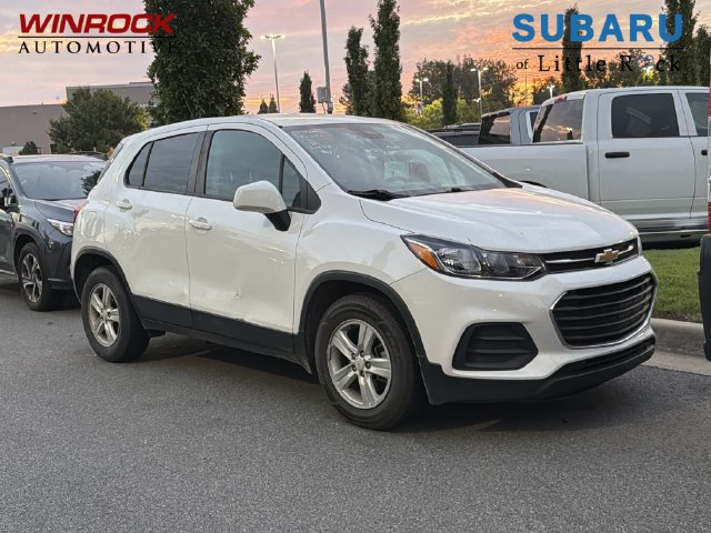 Used 2021 Chevrolet Trax LS w/ Tint and Cruise Package FWD image 1