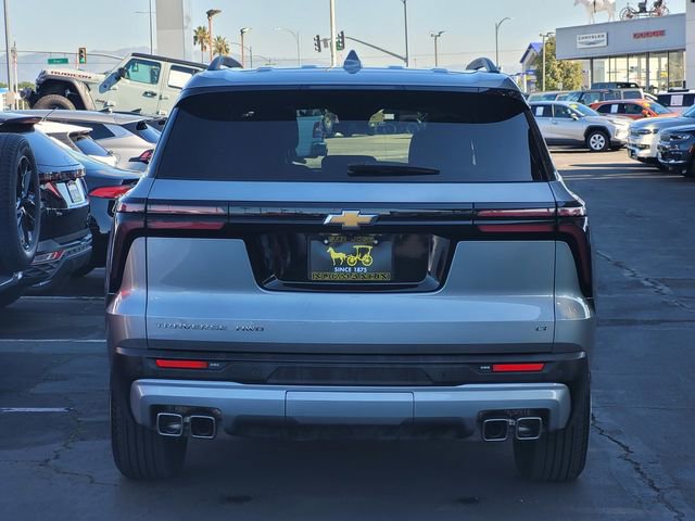 Used 2024 Chevrolet Traverse LT image 5