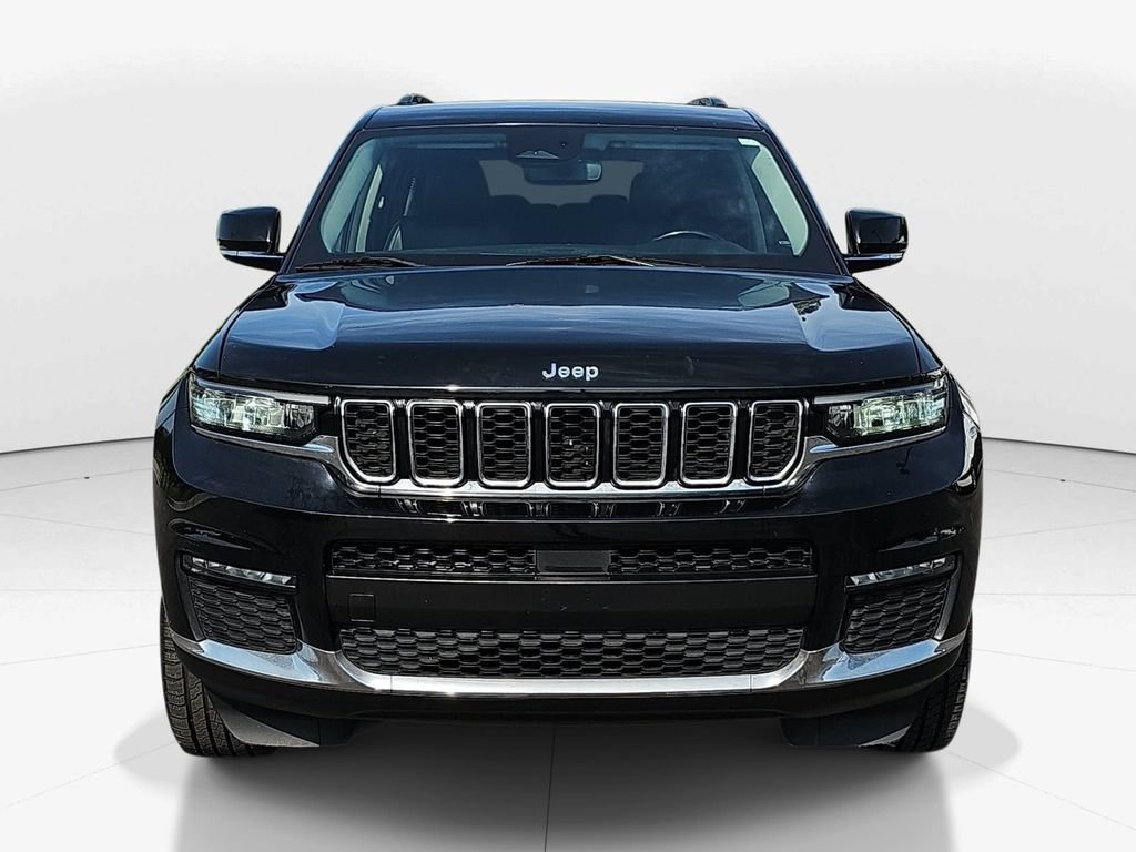 Used 2022 Jeep Grand Cherokee L Limited RWD image 12