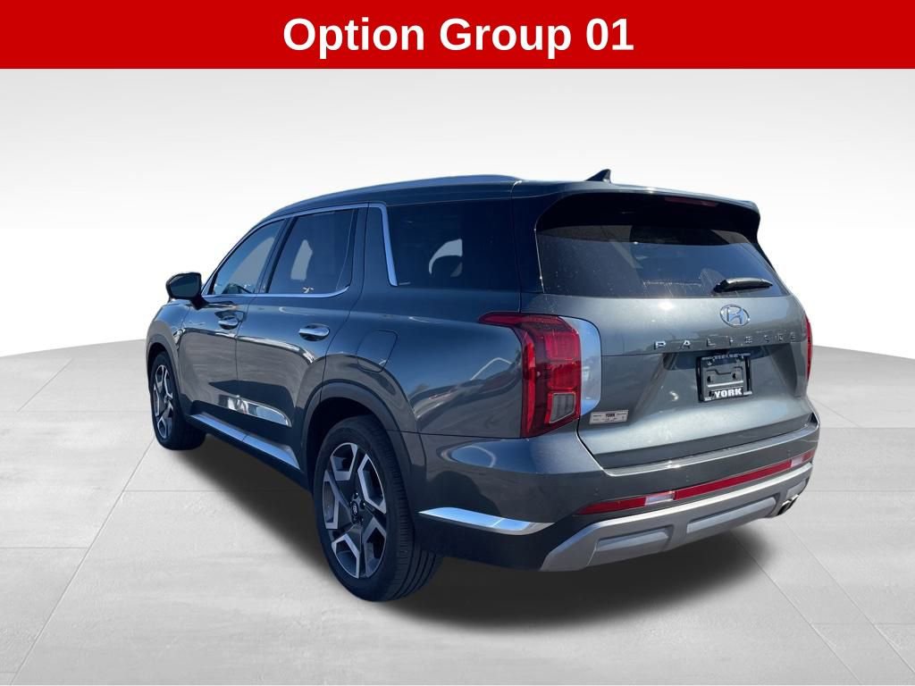 Used 2023 Hyundai Palisade Limited image 3