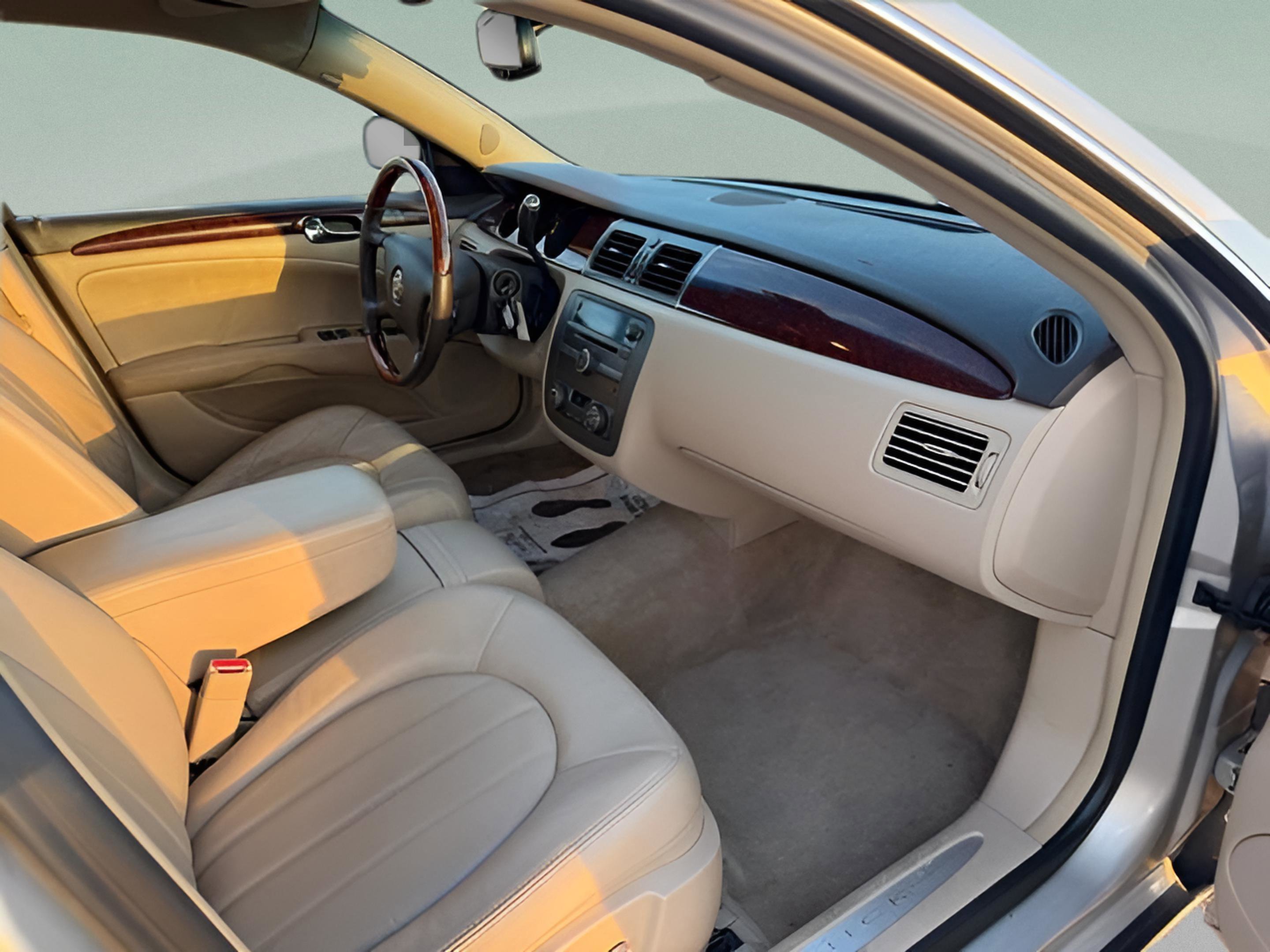 Used 2008 Buick Lucerne CXL w/ Driver Confidence Package FWD image 25