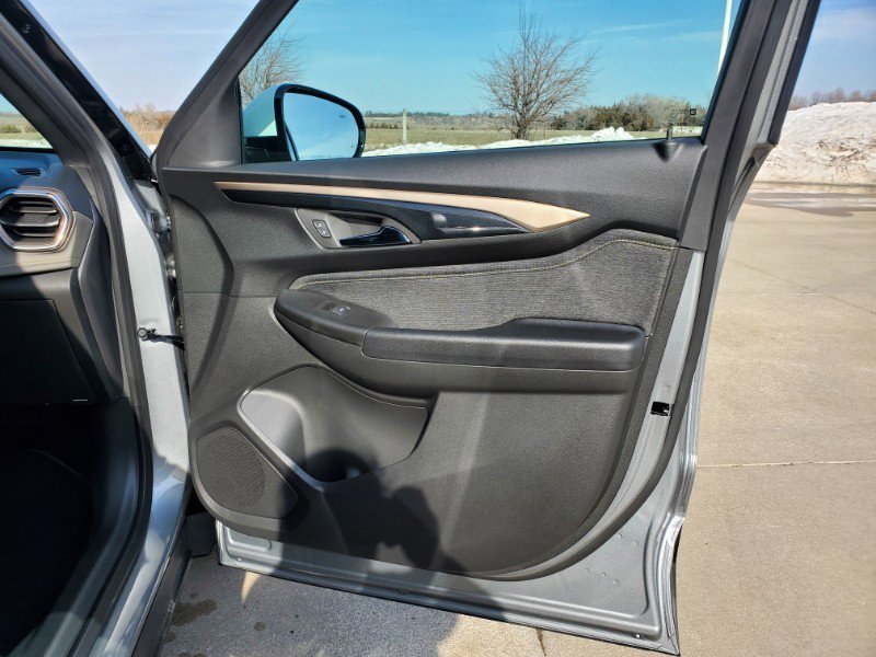 Used 2024 Chevrolet TrailBlazer ACTIV w/ Driver Confidence Package FWD image 15
