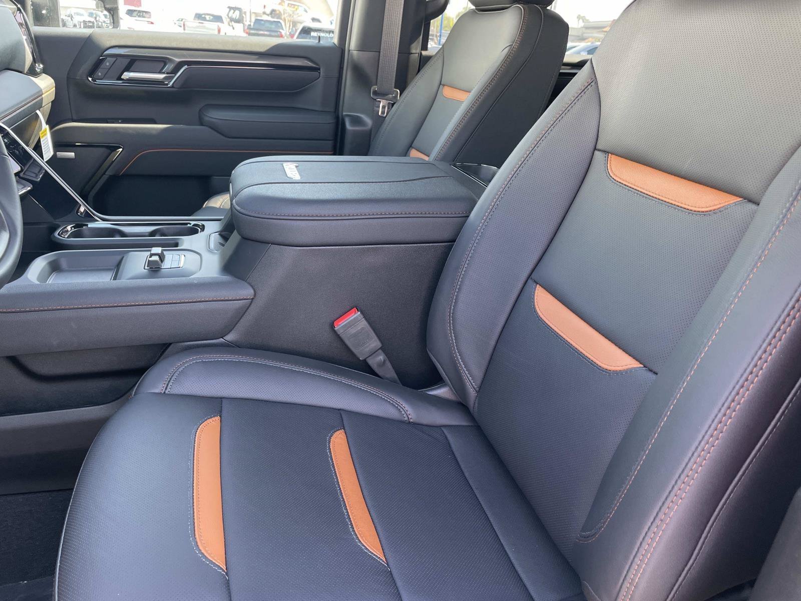 New 2026 GMC Sierra 2500 AT4 w/ AT4 Premium Plus Package AWD/4WD image 21