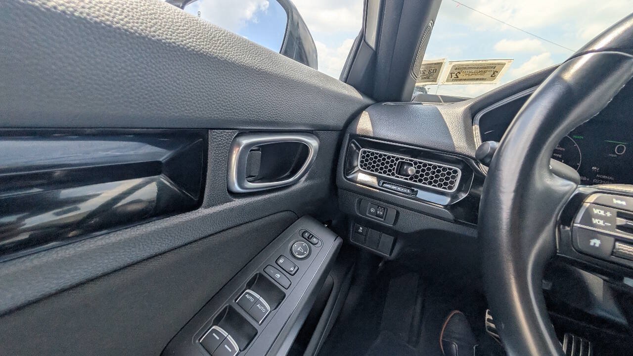 Used 2025 Honda Civic Sport Touring image 14