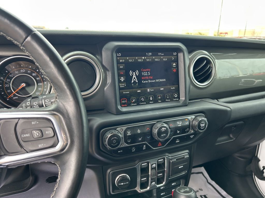 Used 2023 Jeep Wrangler Sahara w/ Cold Weather Group image 18