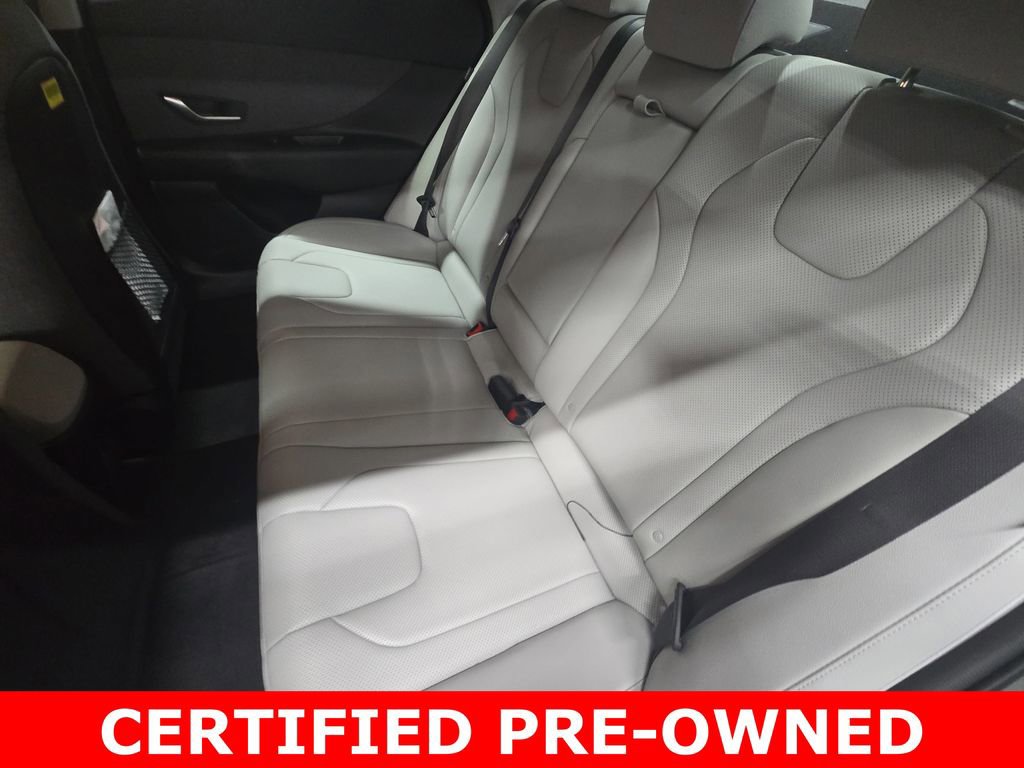 Certified 2025 Hyundai Elantra Limited image 14