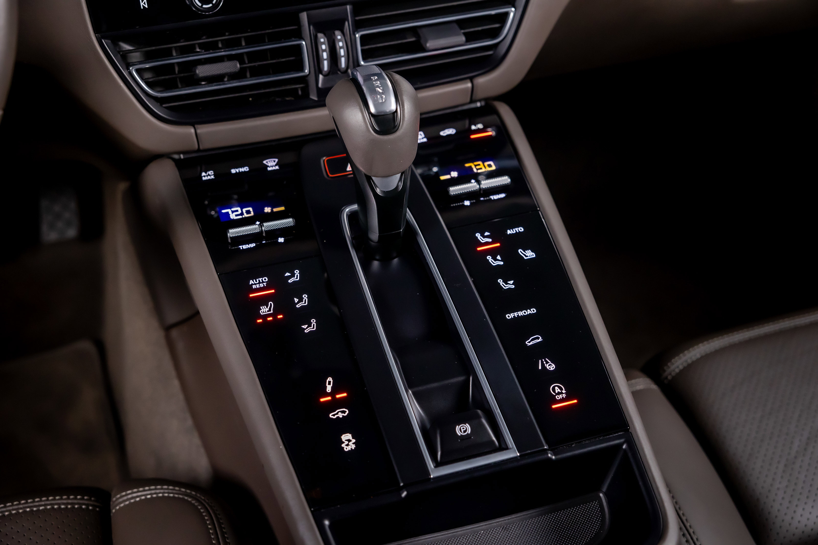 Used 2022 Porsche Macan S AWD/4WD image 29