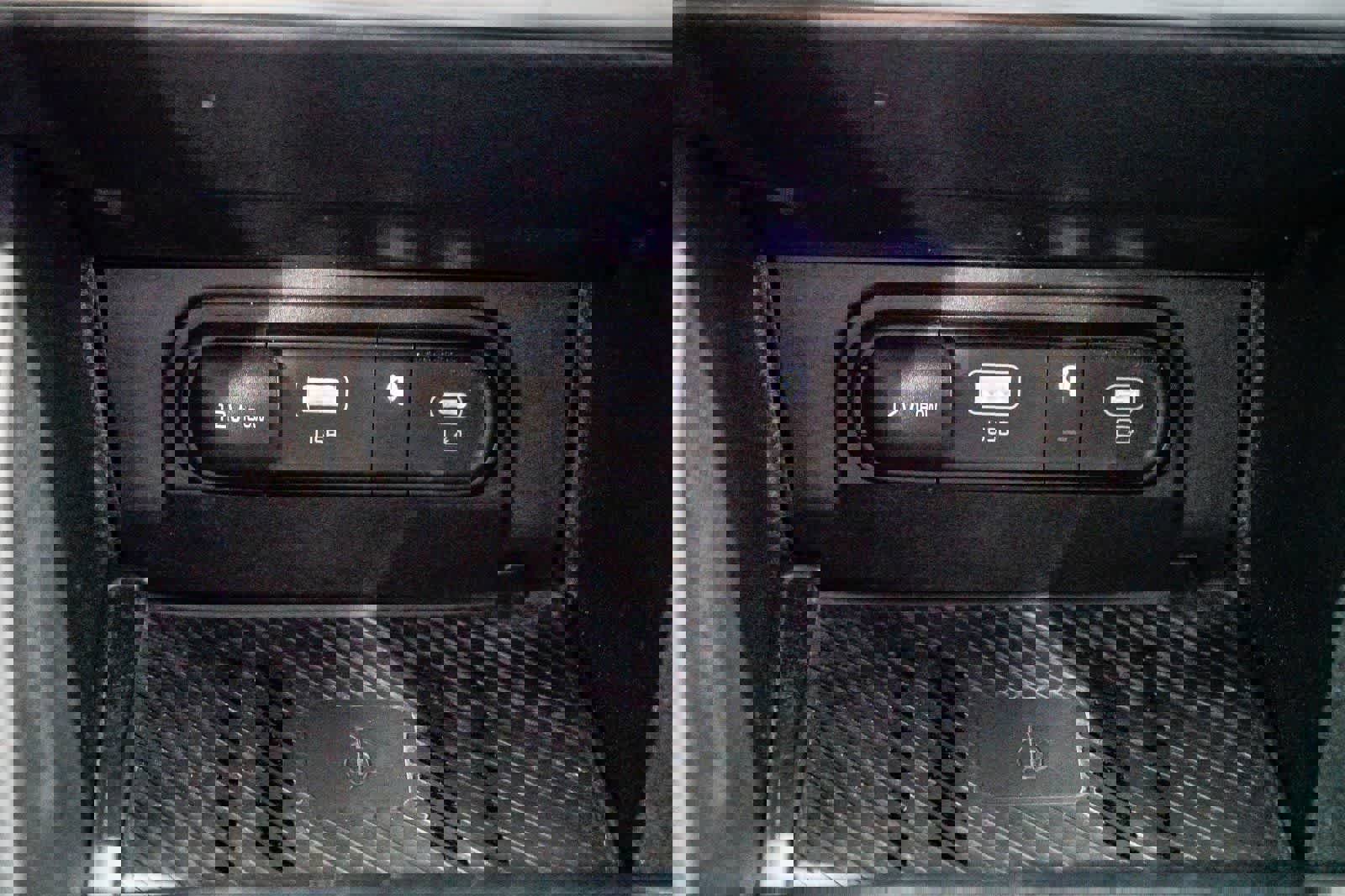 Used 2023 Kia Sportage EX image 21