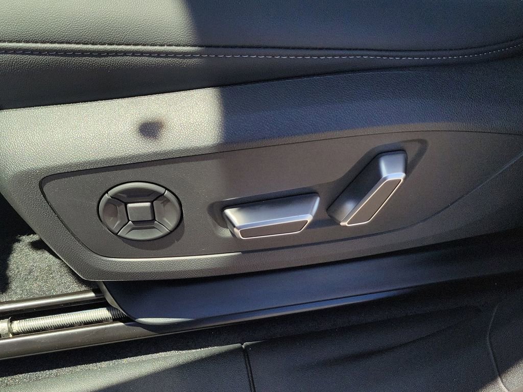 New 2026 Audi Q3 quattro 2.0T image 18