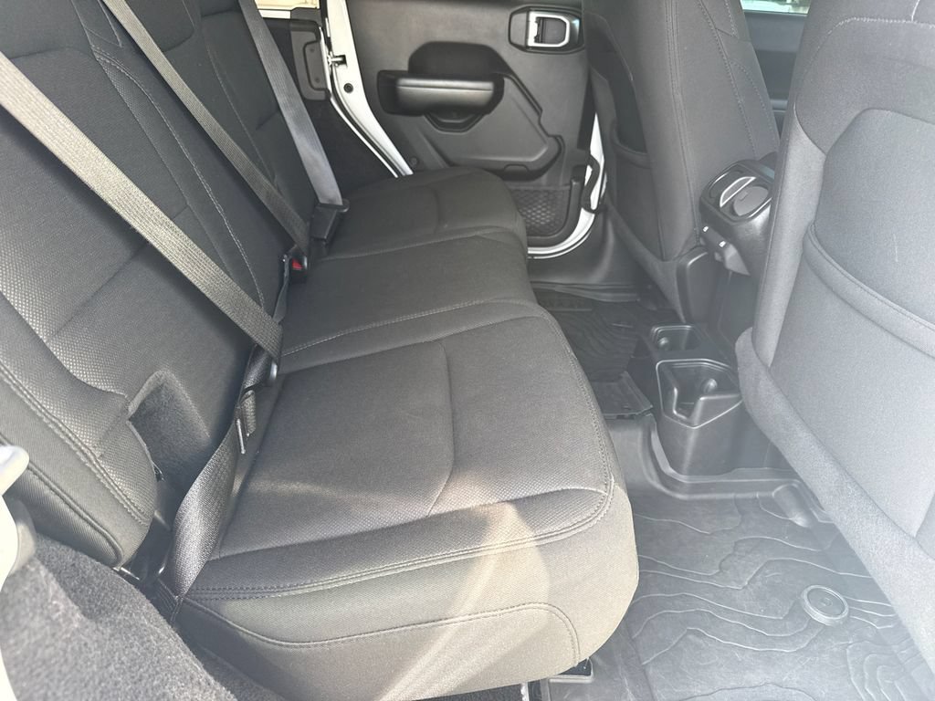 Used 2020 Jeep Wrangler Unlimited Sport S AWD/4WD image 15