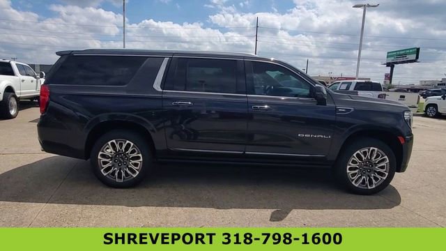 Certified 2024 GMC Yukon XL Denali Ultimate AWD/4WD image 9