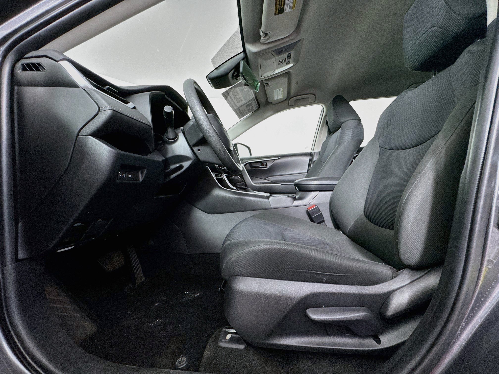 Certified 2024 Toyota RAV4 LE AWD/4WD image 20