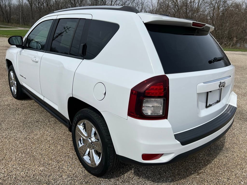 Used 2017 Jeep Compass Sport w/ Power Value Group image 3