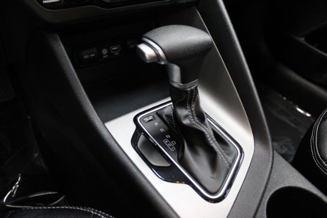 Used 2019 Kia Niro LX FWD image 14