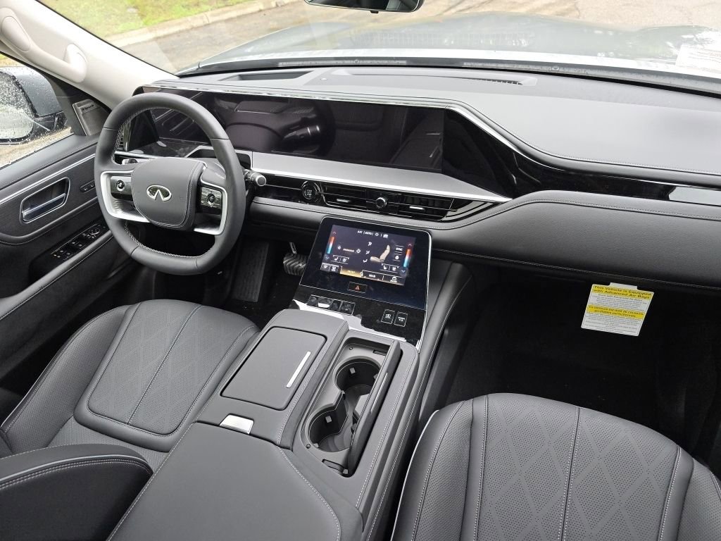 New 2025 INFINITI QX80 Sensory image 32