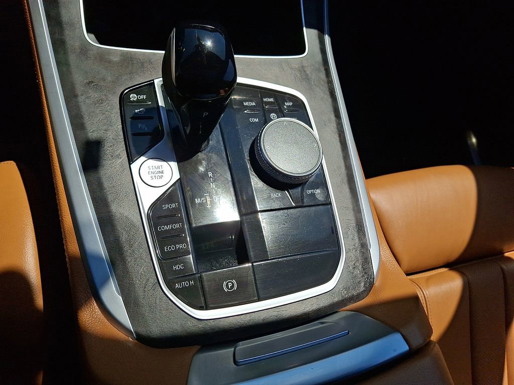 Used 2022 BMW X5 xDrive40i AWD/4WD image 15