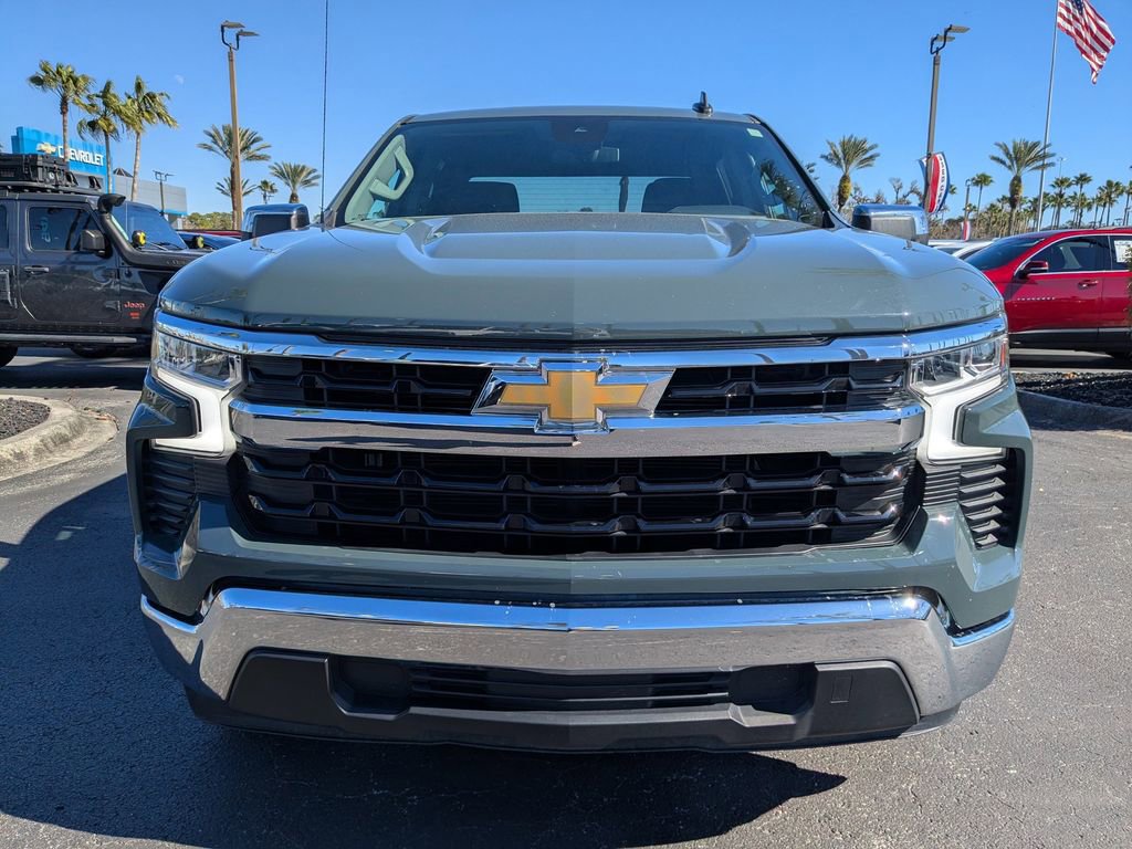 Used 2025 Chevrolet Silverado 1500 LT image 9